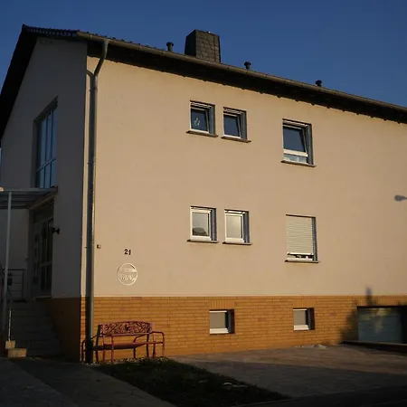 Mika Mit Garten Apartment Limburg an der Lahn